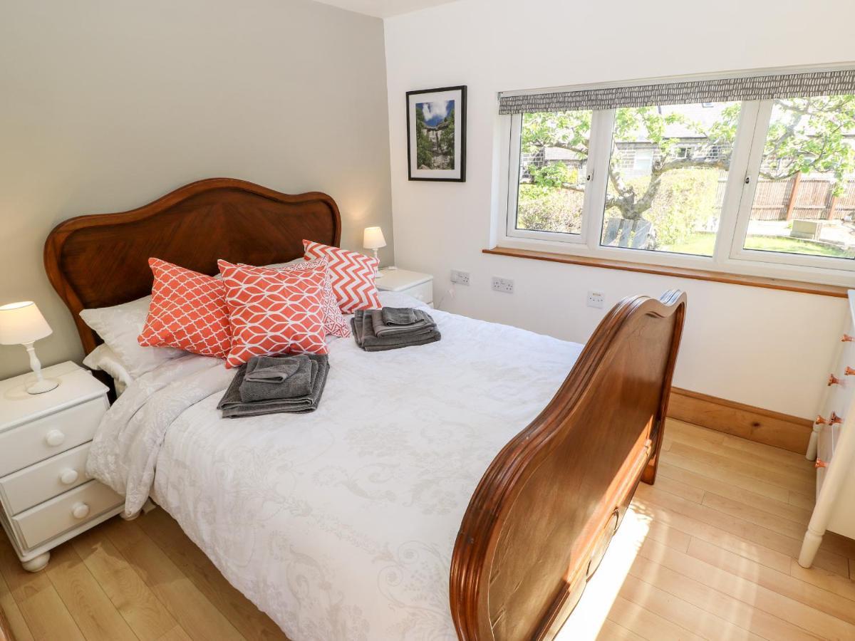 Garden Cottage Илкли Экстерьер фото